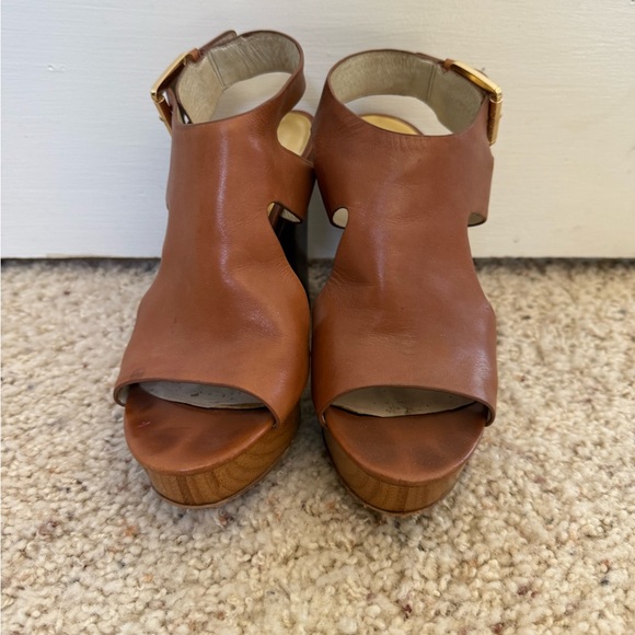 Michael Kors Tan Leather Platform Sandals - Picture 1 of 4
